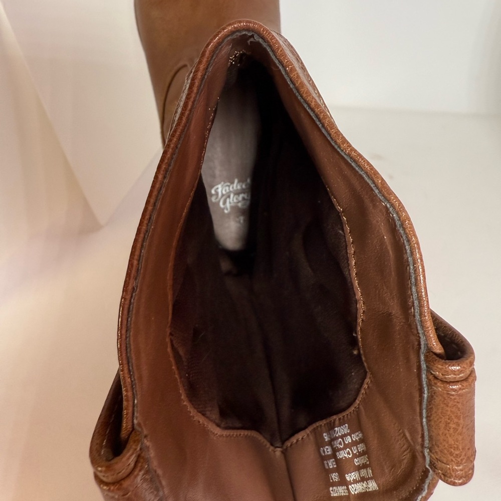 The Faded Glory Women's Western Cowboy Boots Ankle/Brown, Size 7 - Picture 4 of 13